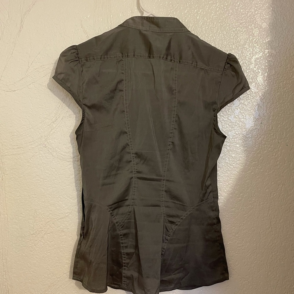 Express Design Studio Ruffle V-neck Top - Picture 2 of 5